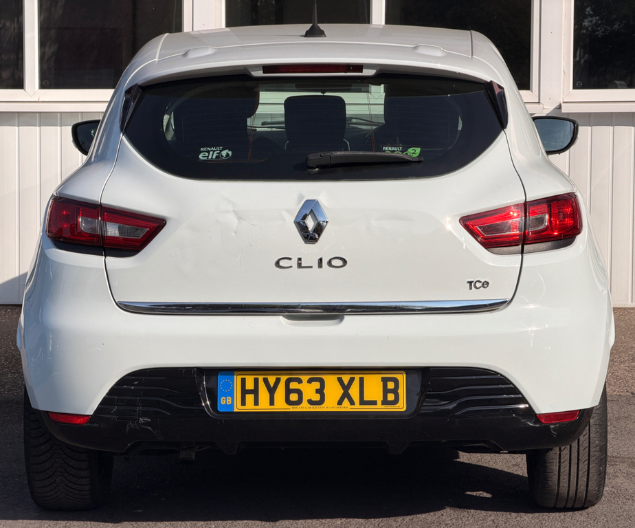 Renault Clio 0.9 Tce Dynamique Medianav Hatchback Ma HY63XLB White #5