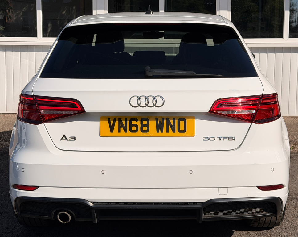 Audi A3 1.0 Tfsi 30 Black Edition Sportback Man VN68WNO White #6