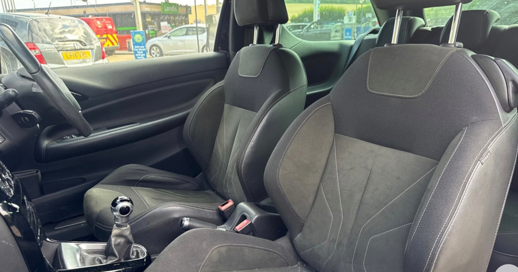 DS DS 3 Hatchback Black #5