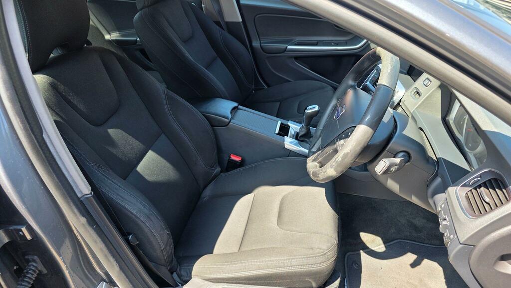 Volvo S60 D4 Se Lux Nav Red #11