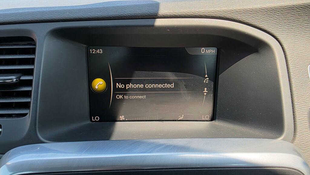Volvo S60 D4 Se Lux Nav Red #19