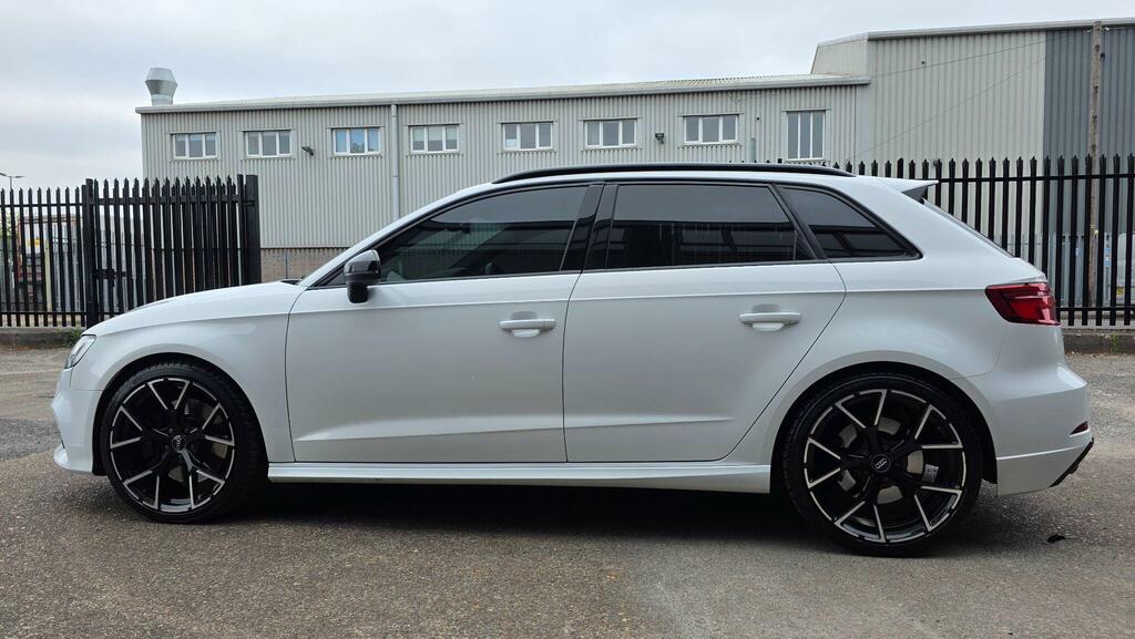 Audi S3 2.0 Tfsi Black Edition Sportback S Tronic Quattro White #5