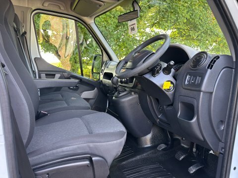 Vauxhall Movano Movano Beavertail Truck. 8,950Vat White #14