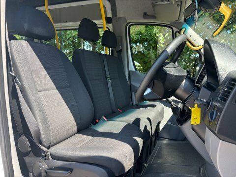 Mercedes-Benz Sprinter 519 4X4 14 Green #4