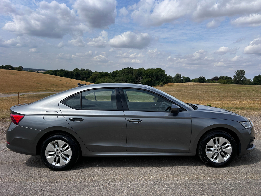 Skoda Octavia Hatch Se 1.0 Tsi E-tec 110 Ps Dsg Black #11