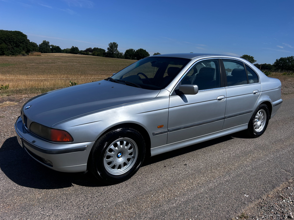 BMW 5 Series Se  #2