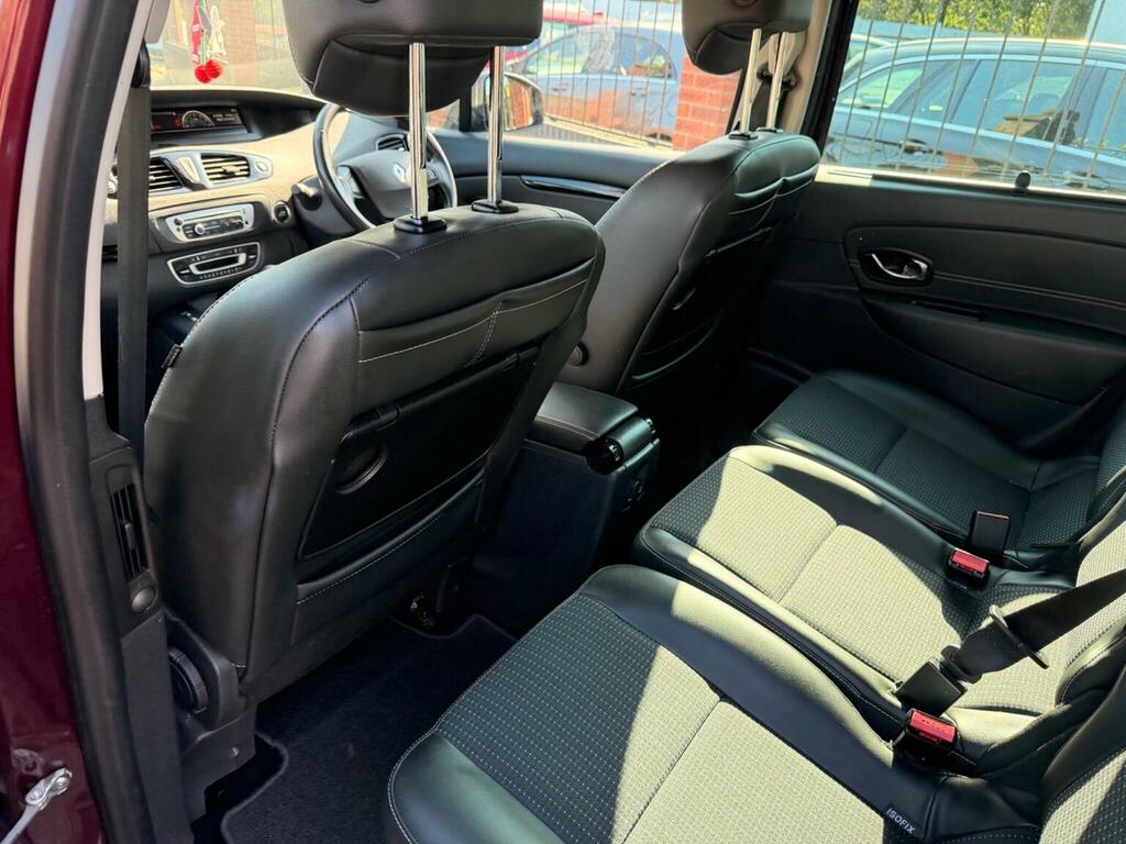 Renault Scenic Tomtom Red #18