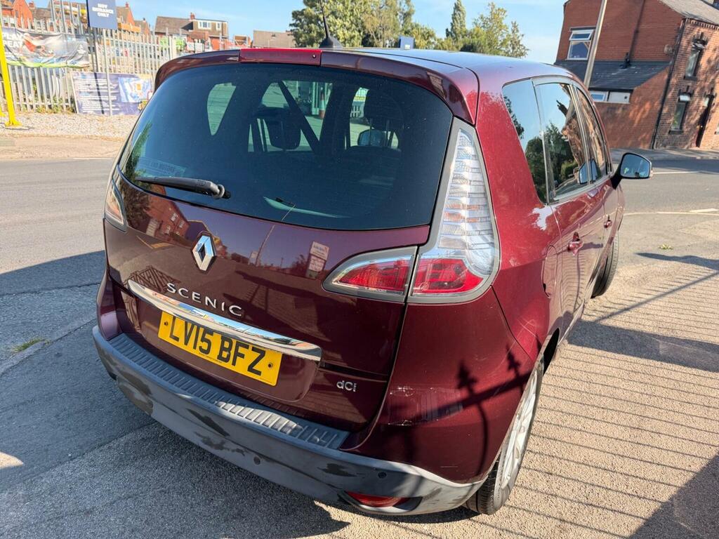 Renault Scenic Tomtom Red #9