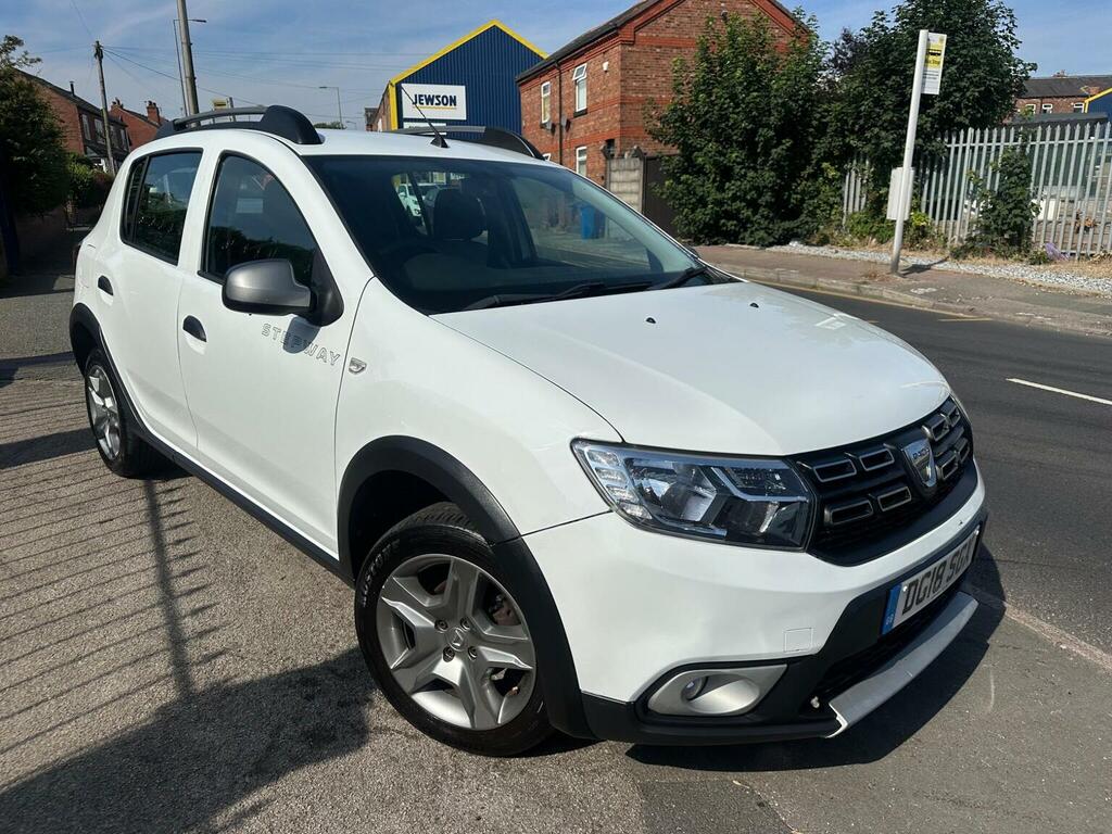 Dacia Sandero Stepway 0.9 Tce Laureate Euro 6 Ss White