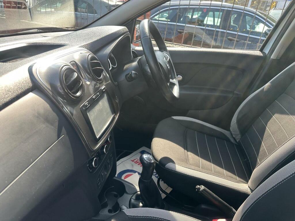 Dacia Sandero Stepway Essential White #21