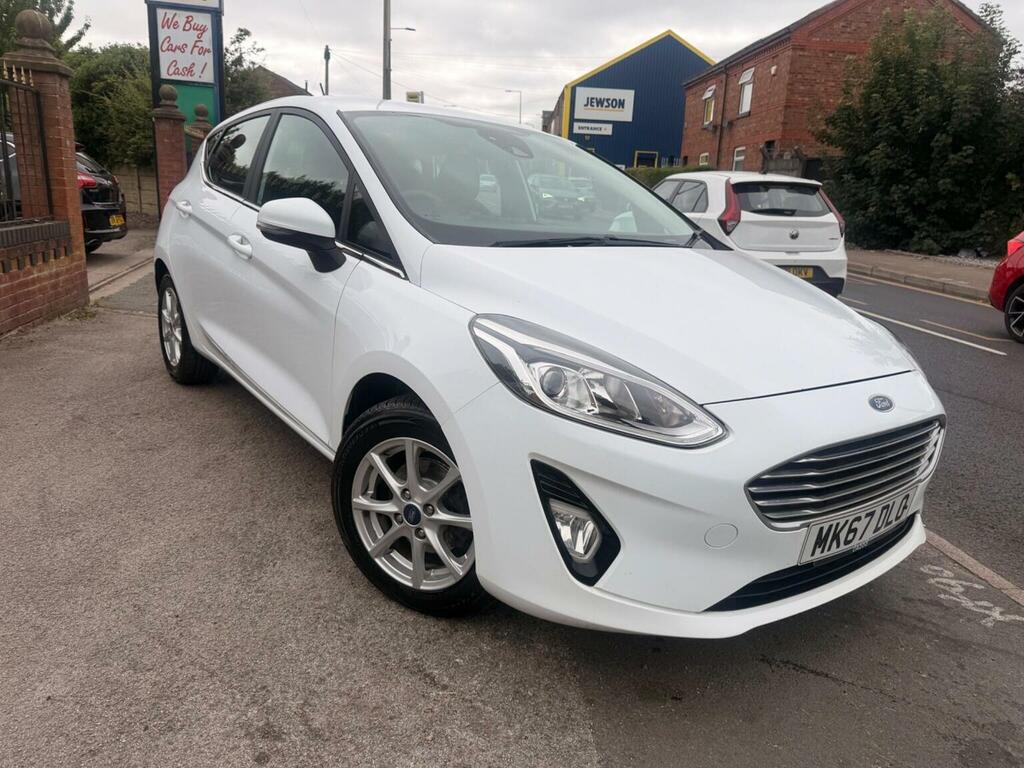 Ford Fiesta Hatchback 1.1 Ti-vct Zetec Euro 6 Ss 2017 White