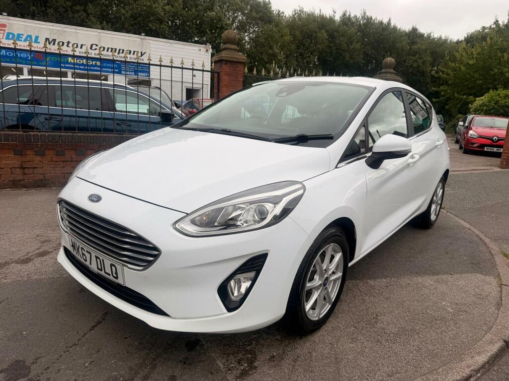 Ford Fiesta Hatchback 1.1 Ti-vct Zetec Euro 6 Ss 2017 White #3