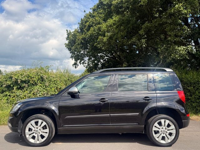 Skoda Yeti 2016 2.0 Tdi Se L Outdoor Euro 6 WR16WCG Black #5