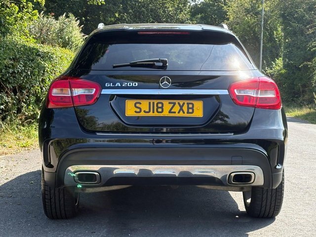 Mercedes-Benz GLA Class 2018 1.6 Gla200 Amg Line Suv Eur SJ18ZXB Black #6