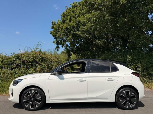 Vauxhall Corsa-e 2022 50Kwh Gs Line Hatchback 13 AO72BLJ White #4