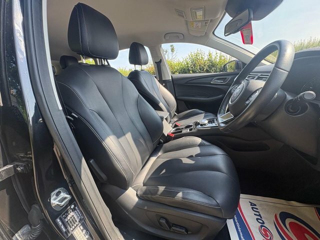 MG MG5 Mg 5 Excite Ev White #9