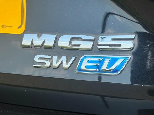 MG MG5 Mg 5 Excite Ev White #39