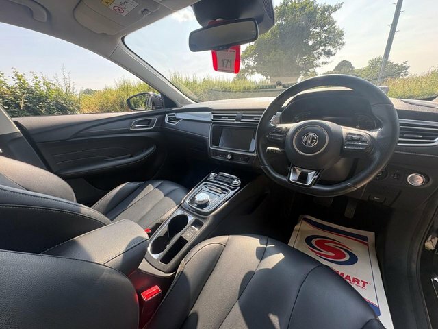 MG MG5 Mg 5 Excite Ev White #15