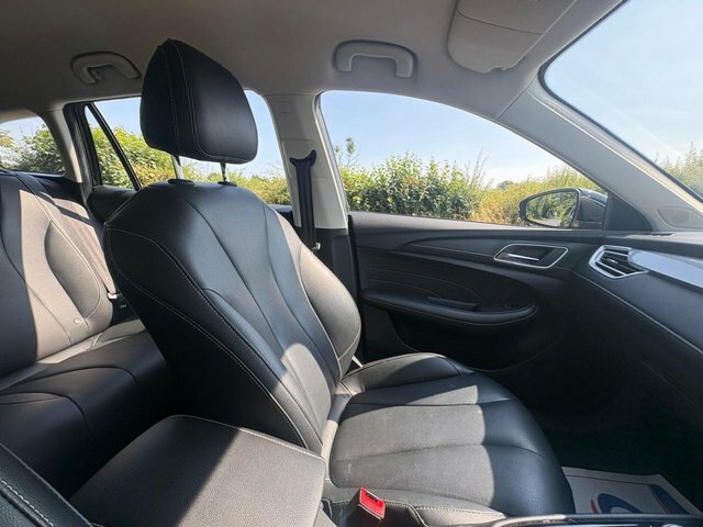 MG MG5 Mg 5 Excite Ev White #13