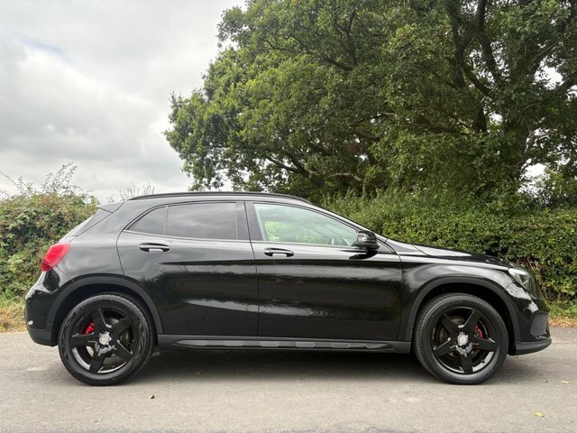 Mercedes-Benz GLA Class 2015 2.1 Gla200d Amg Line Suv Eu Black #5