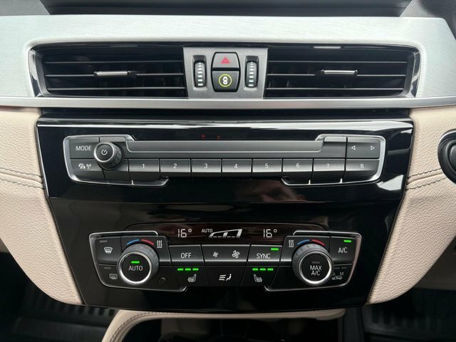BMW X1 X1 Sdrive20i Se Black #22