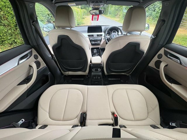 BMW X1 X1 Sdrive20i Se Black #33