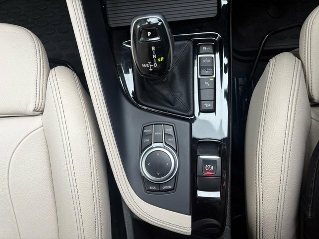 BMW X1 X1 Sdrive20i Se Black #19