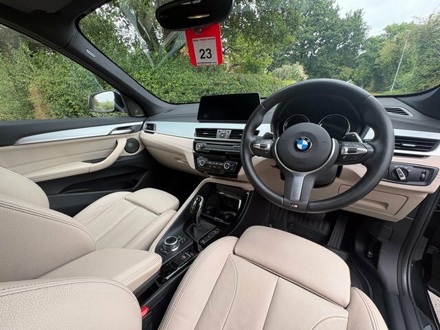 BMW X1 X1 Sdrive20i Se Black #18