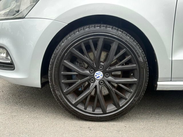 Volkswagen Polo Hatchback Blue #19