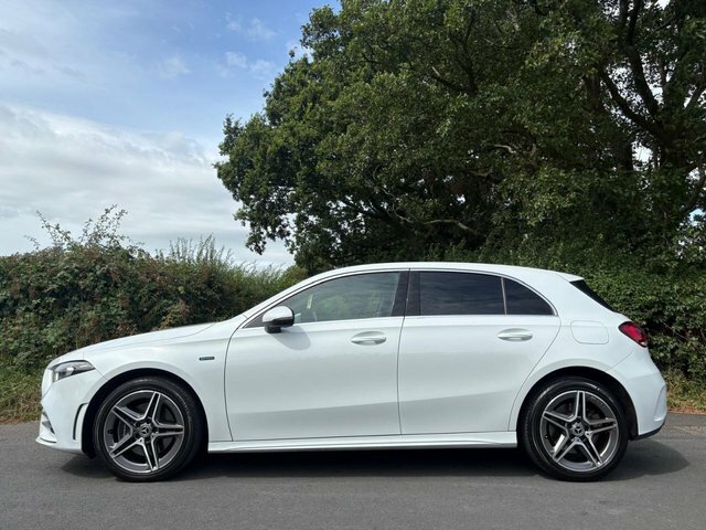 Mercedes-Benz A Class 2021 1.3 A250e 15.6Kwh Amg Line Hatchback Petr White #4