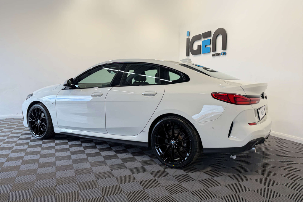 BMW 2 Series M Sport VN23RRU #5