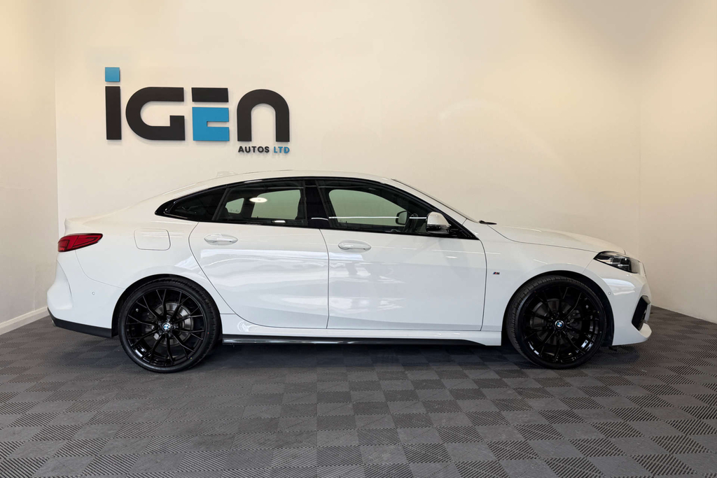 BMW 2 Series M Sport VN23RRU #4