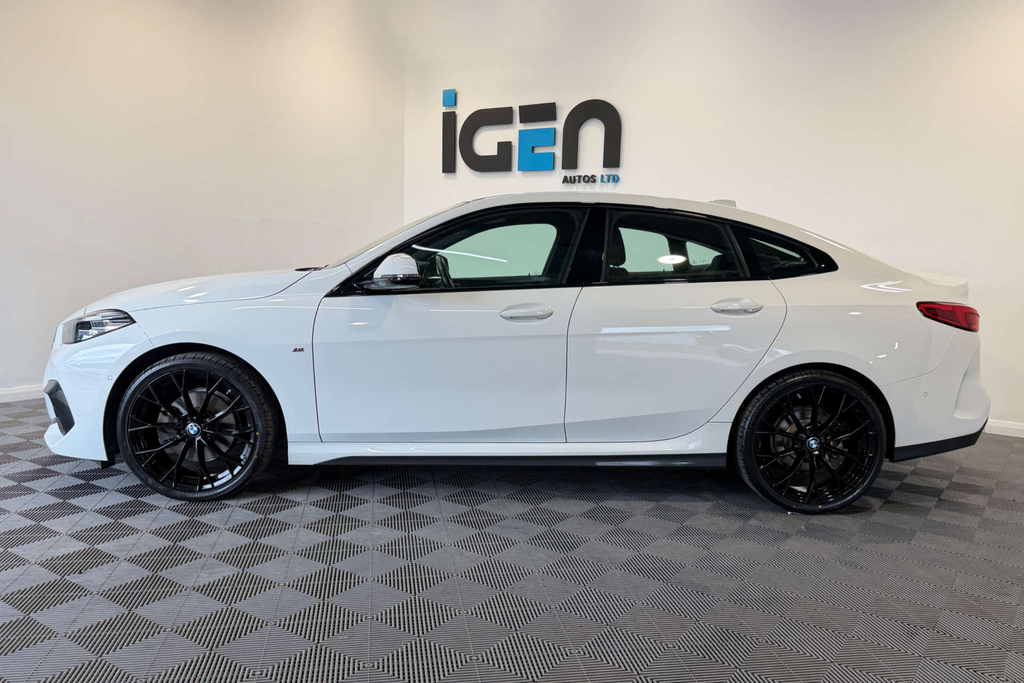 BMW 2 Series M Sport VN23RRU #3