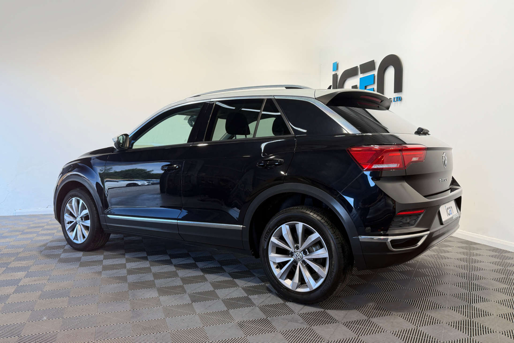Volkswagen T-Roc Design Tsi YS67KPE Black #4
