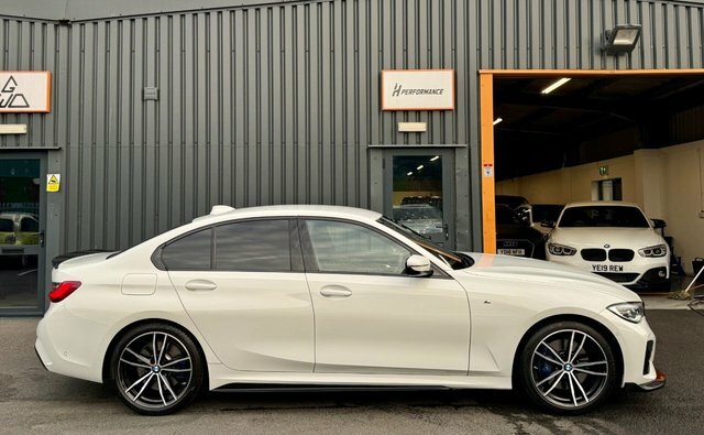 BMW 3 Series 2.0 318D M Sport Saloon Euro 6 S YF19JMD White #5