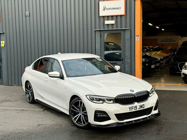 BMW 3 Series 2.0 318D M Sport Saloon Euro 6 S YF19JMD White #4