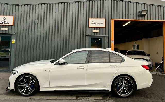 BMW 3 Series 2.0 318D M Sport Saloon Euro 6 S YF19JMD White #6