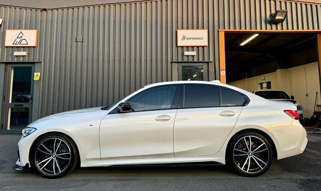 BMW 3 Series 2.0 320D Mht M Sport Saloon Hybrid YF70TYP White #6