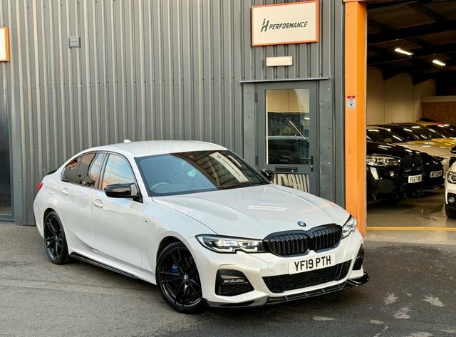 BMW 3 Series 2.0 318D M Sport Saloon Euro 6 S YF19PTH White #4