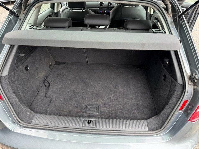 Audi A3 1.4 Tfsi Sport 121 Bhp Red #32