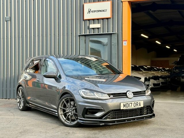 Volkswagen Golf 2.0 Tsi Bluemotion Tech R Hatchback Dsg MD17ORA Grey