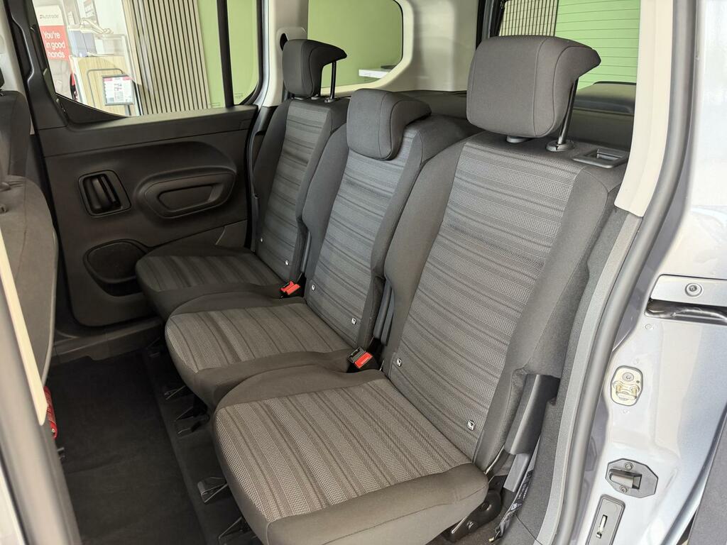 Vauxhall Combo Life 1.5 Turbo D Se Mpv 6Spd Euro 6 Grey #2
