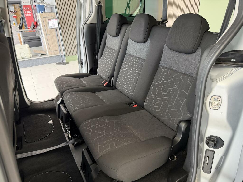 Peugeot Partner Tepee Rare 5 Seater Wav 1.6 Vti Active Mpv P Silver #2