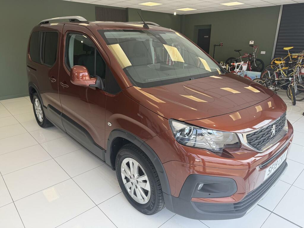 Peugeot Rifter Wheelchair Adapted Mpv Carries 4 With Wi Brown #4