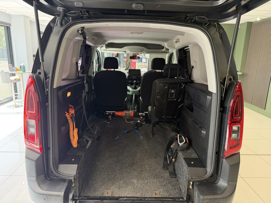 Citroen Berlingo 1.5 Bluehdi Feel M Mpv Euro 6 1 Black #3