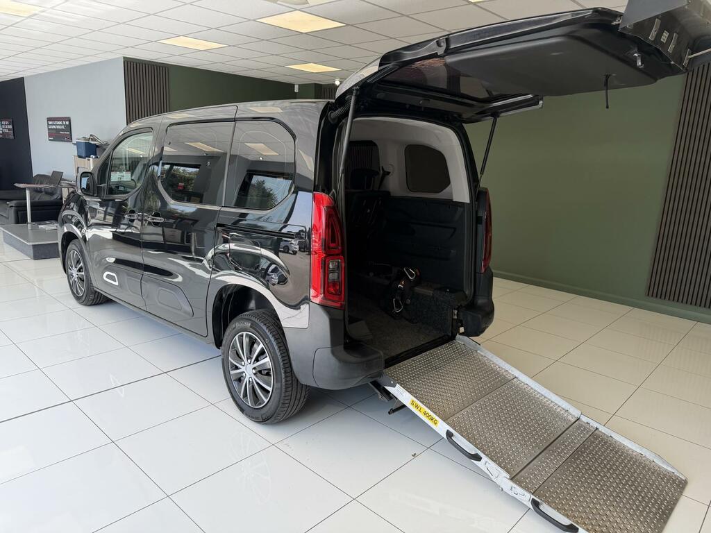 Citroen Berlingo 1.5 Bluehdi Feel M Mpv Euro 6 1 Black #2