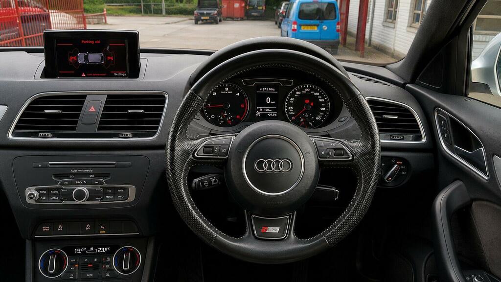 Audi Q3 S Line Plus Silver #4