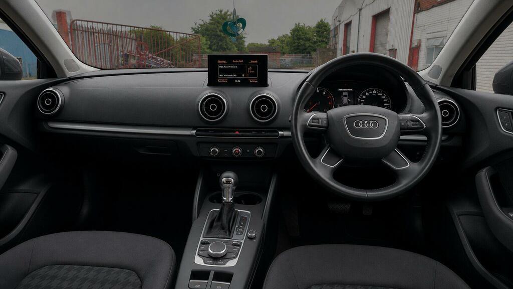 Audi A3 Se Grey #3
