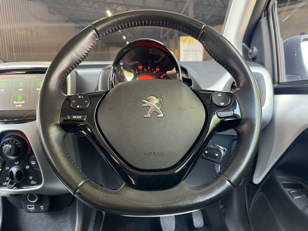 Peugeot 108 Active 1.0 Active White #14