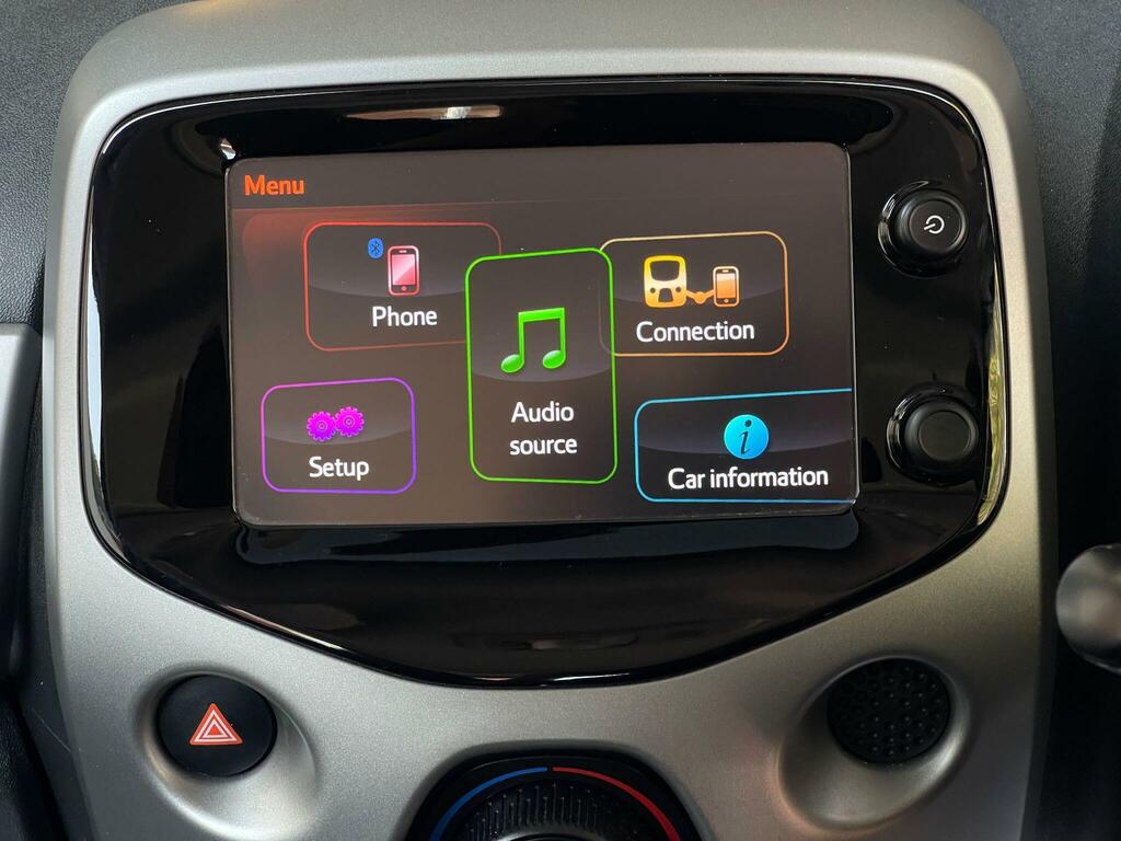 Peugeot 108 Active 1.0 Active White #15